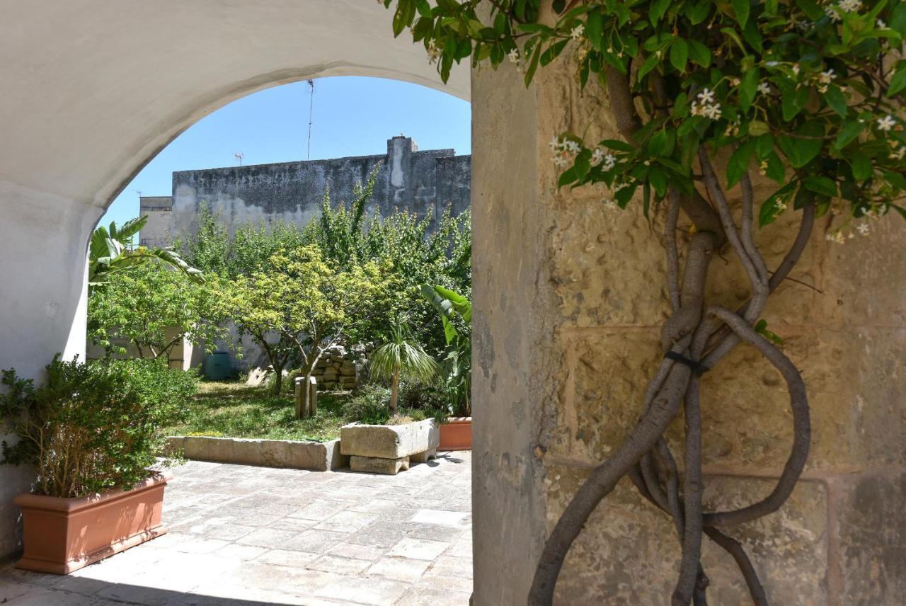 Dimora Duchessina Suites De Charme Minervino di Lecce Exterior foto